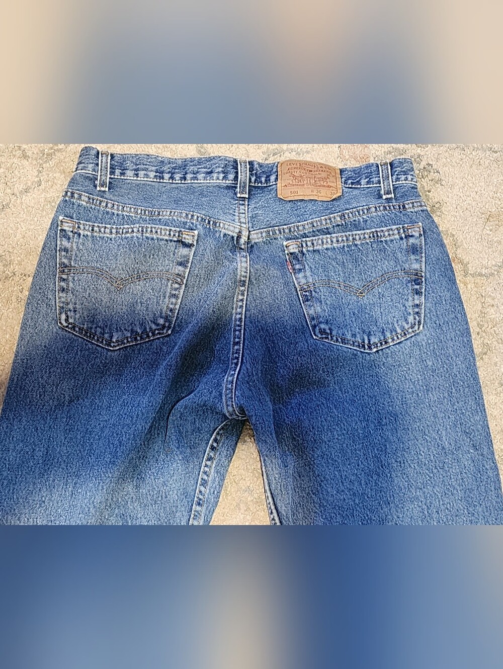 Vintage Levi's 501 Jeans Mens W36 L30 Blue Denim Button Fly Made in USA 80's
